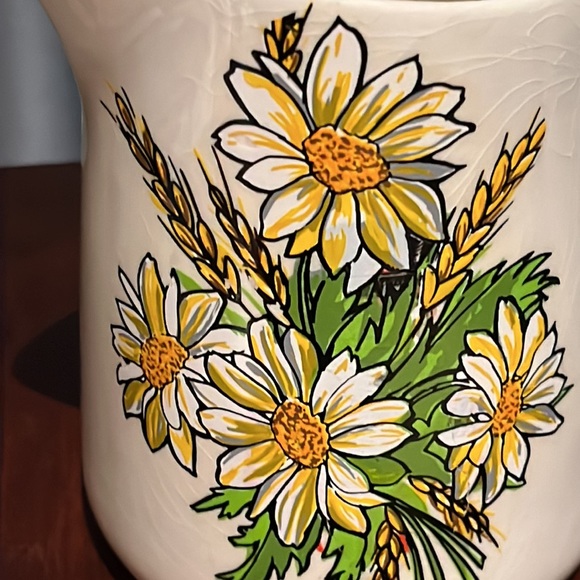Wade pdm Liquor Pitcher with ice lip daisies & wheat? decal over Beefeater logo - Picture 3 of 9